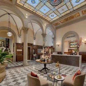 Nh Collection Porta Rossa Hotel Florenz